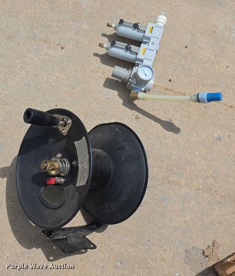 image for item EK5416 Master force 2072404 air compressor