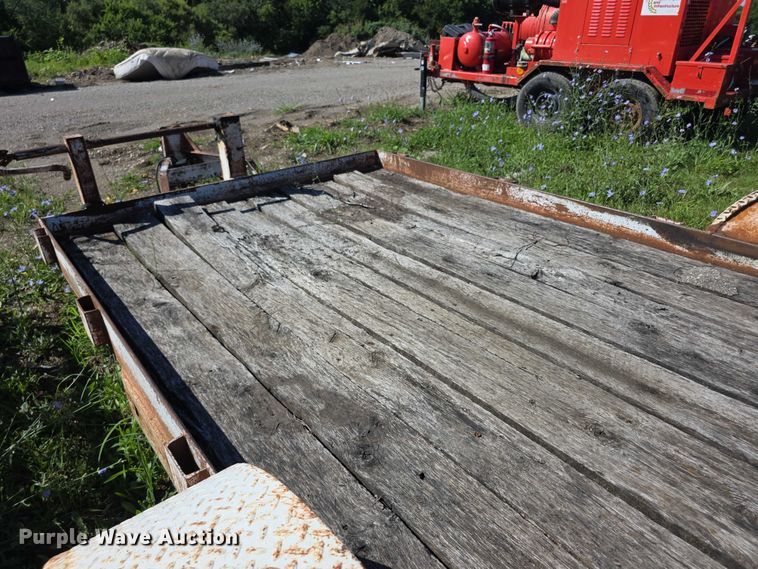 image for item EK5428 2000 Kodiak equipment trailer