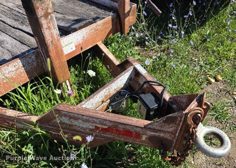 image for item EK5428 2000 Kodiak equipment trailer