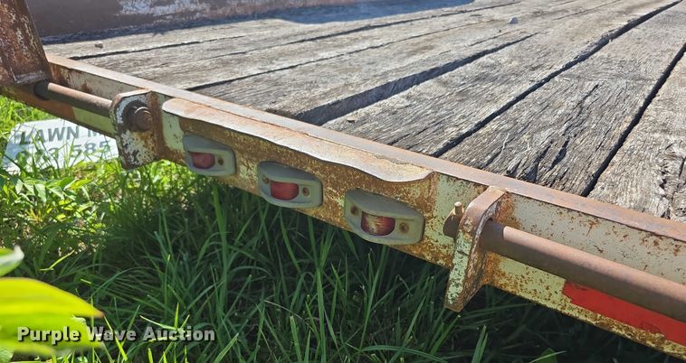 image for item EK5428 2000 Kodiak equipment trailer