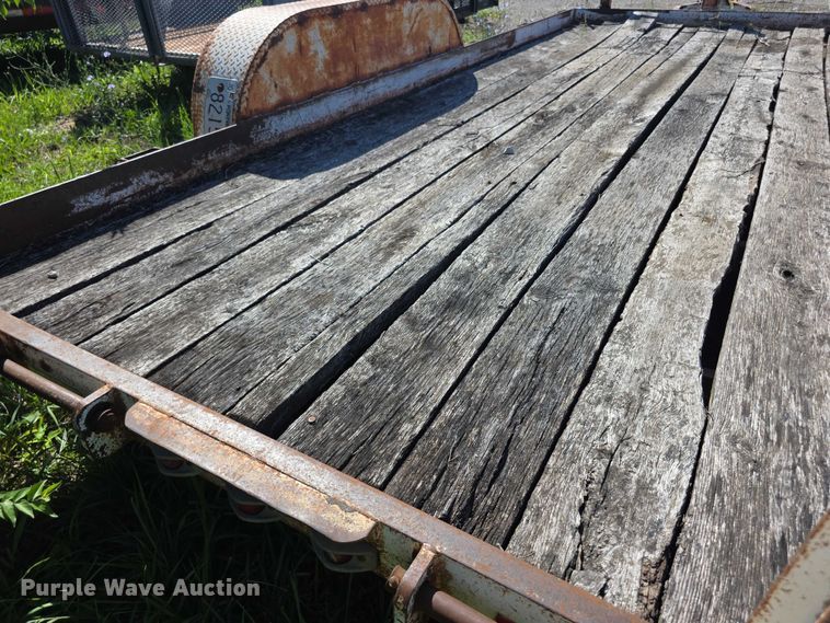 image for item EK5428 2000 Kodiak equipment trailer