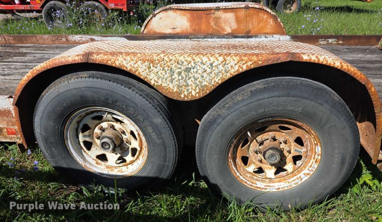 image for item EK5428 2000 Kodiak equipment trailer