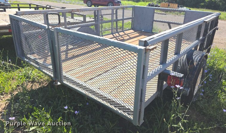 image for item EK5429 1999 Texas Bragg utility trailer