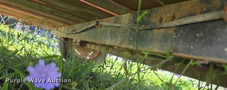 image for item EK5429 1999 Texas Bragg utility trailer