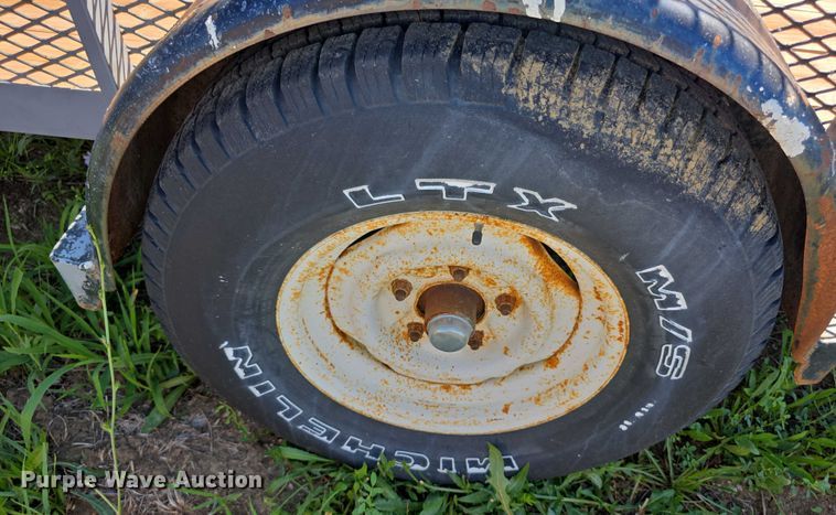 image for item EK5429 1999 Texas Bragg utility trailer