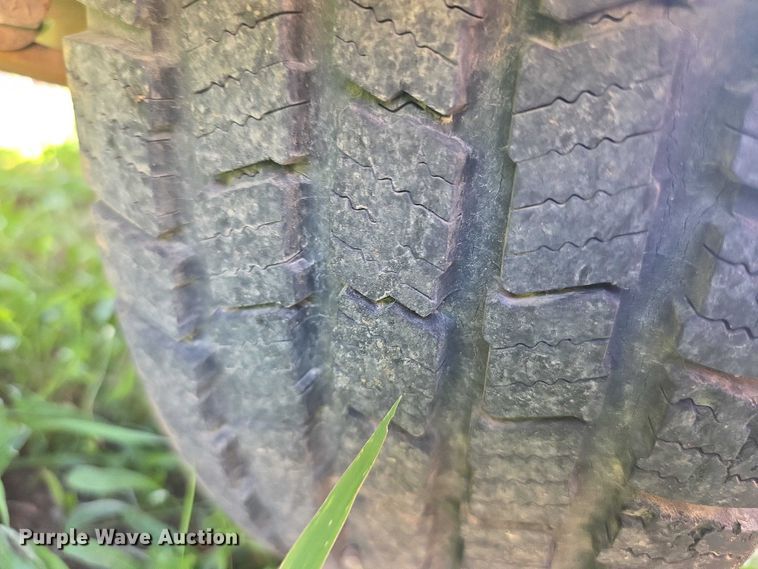 image for item EK5429 1999 Texas Bragg utility trailer