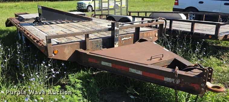 image for item EK5430 2008 PJ Deckover equipment trailer