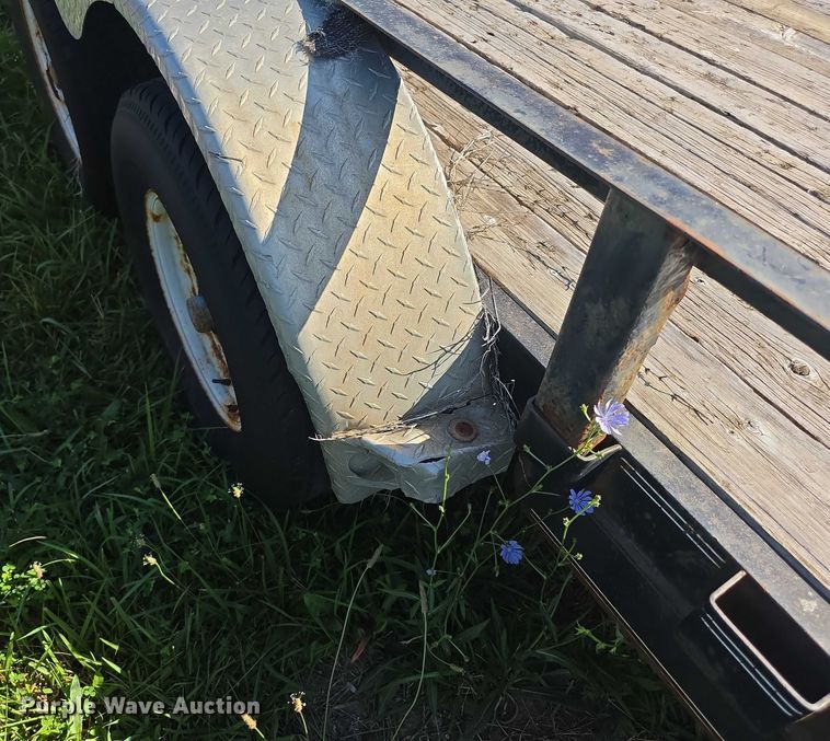 image for item EK5431 2009 PJ 48318 utility trailer