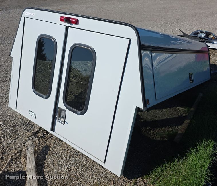 image for item EK5434 Leer bed topper