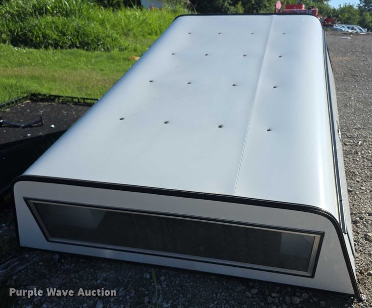 image for item EK5434 Leer bed topper