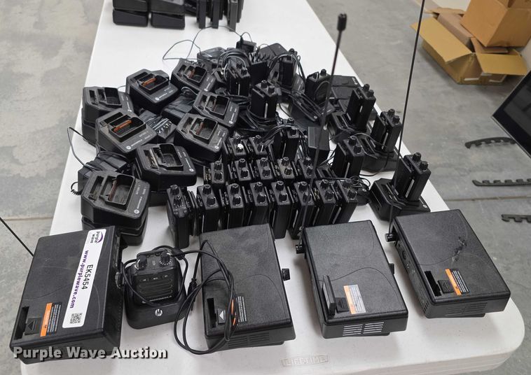 image for item EK5454 Radios