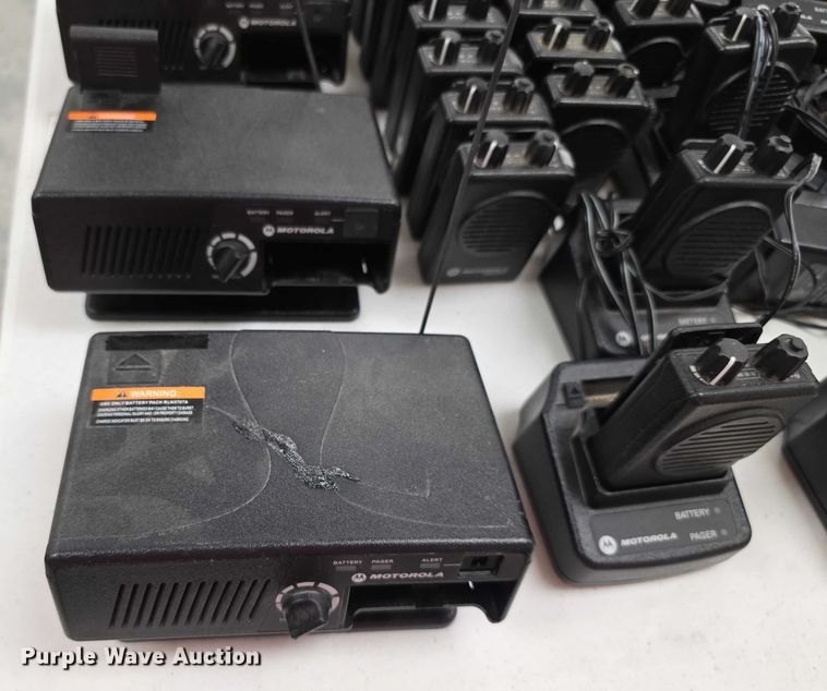 image for item EK5454 Radios