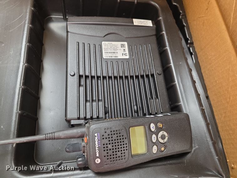 image for item EK5459 Motorola XTL2500 radio