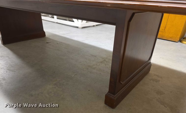 image for item EK5462 Table