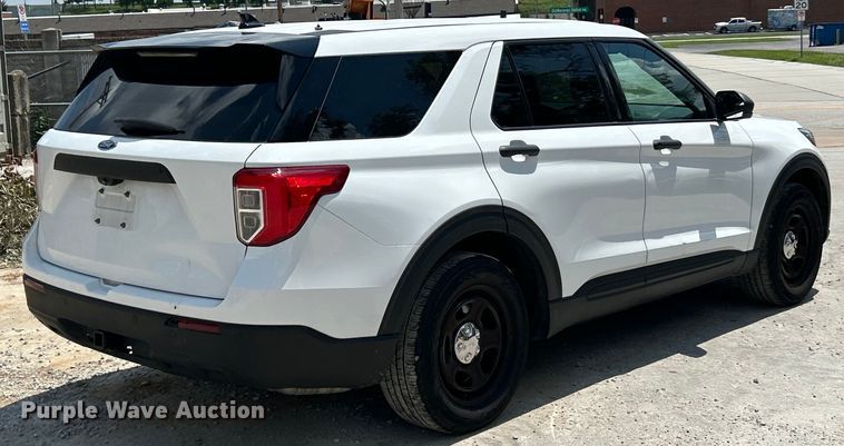 image for item EK8255 2020 Ford Explorer Police Interceptor SUV