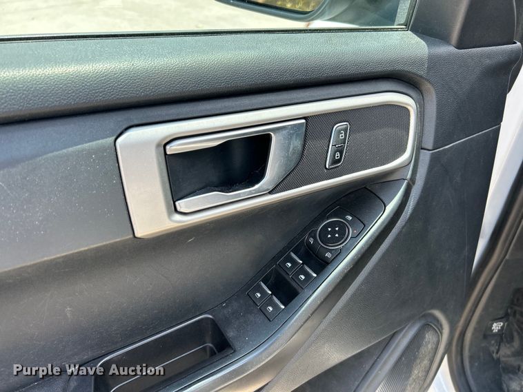 image for item EK8255 2020 Ford Explorer Police Interceptor SUV