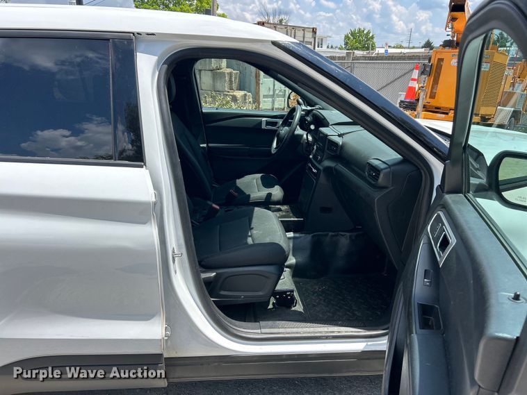 image for item EK8255 2020 Ford Explorer Police Interceptor SUV