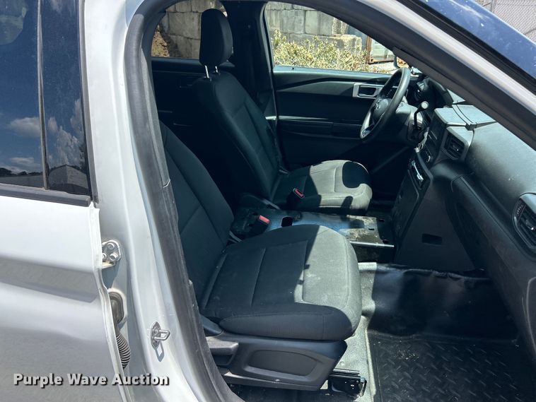 image for item EK8255 2020 Ford Explorer Police Interceptor SUV