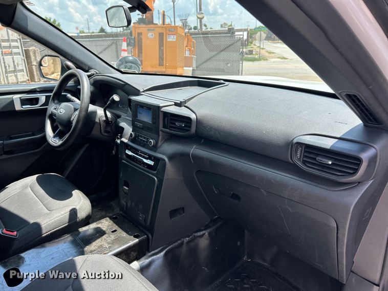image for item EK8255 2020 Ford Explorer Police Interceptor SUV