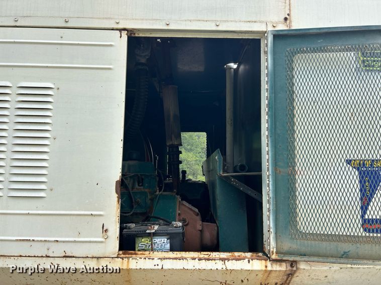 image for item EK8263 1978 Ford 800 sewer jetter truck