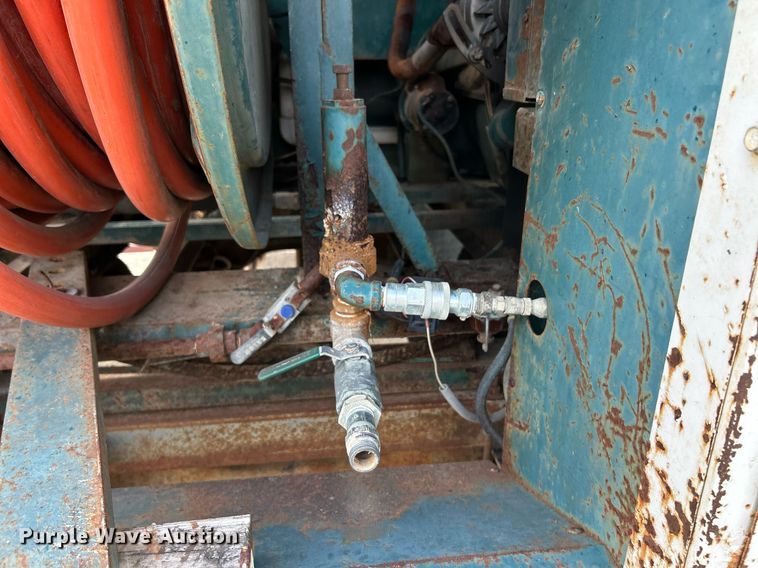 image for item EK8263 1978 Ford 800 sewer jetter truck