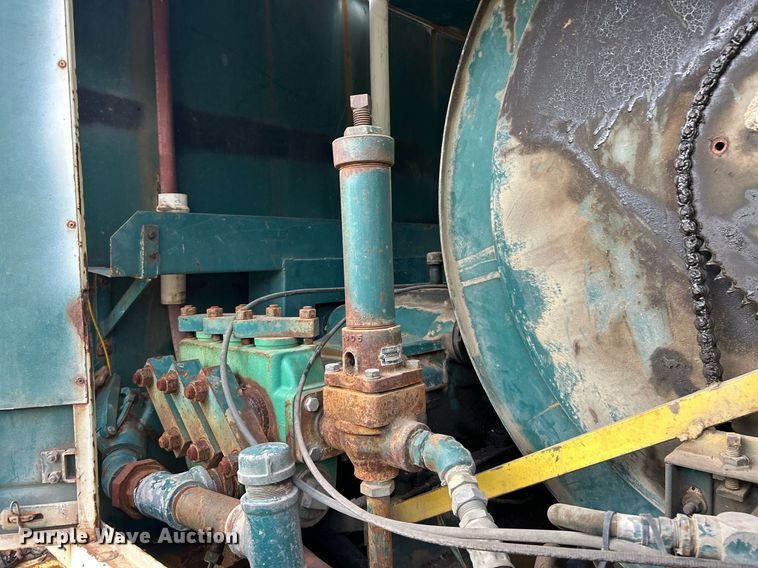 image for item EK8263 1978 Ford 800 sewer jetter truck