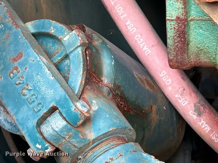 image for item EK8263 1978 Ford 800 sewer jetter truck