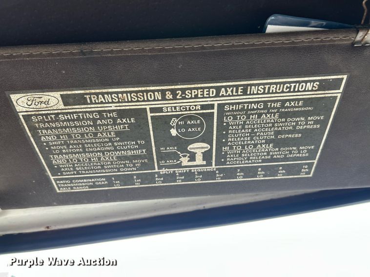 image for item EK8263 1978 Ford 800 sewer jetter truck