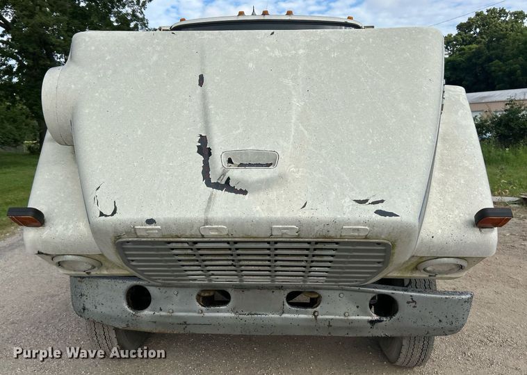 image for item EK8263 1978 Ford 800 sewer jetter truck