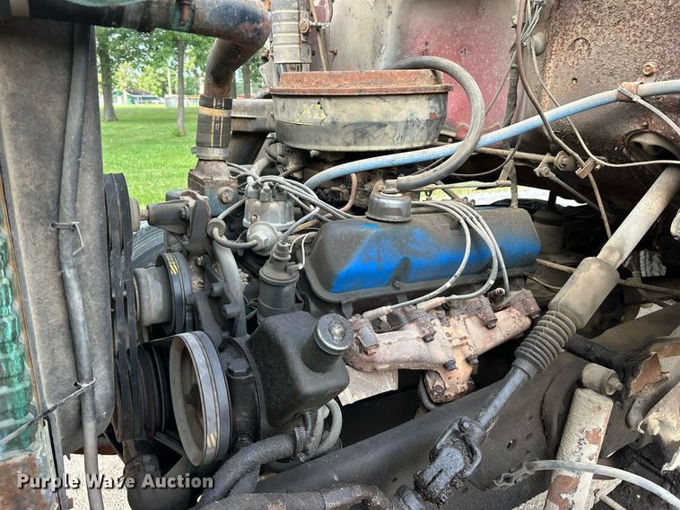 image for item EK8263 1978 Ford 800 sewer jetter truck