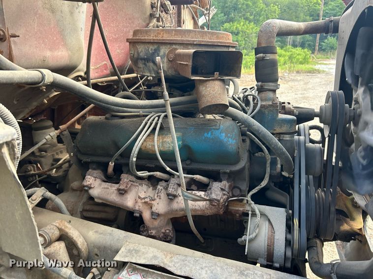 image for item EK8263 1978 Ford 800 sewer jetter truck