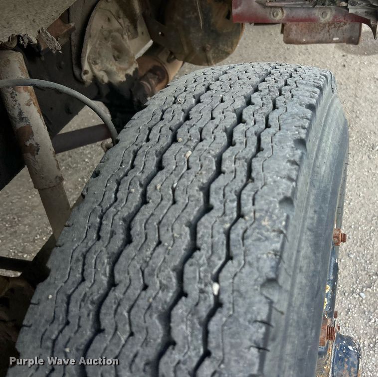 image for item EK8263 1978 Ford 800 sewer jetter truck