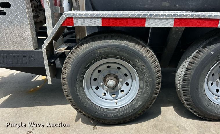 image for item EK8265 2014 Pipehunter 700 sewer jetter trailer