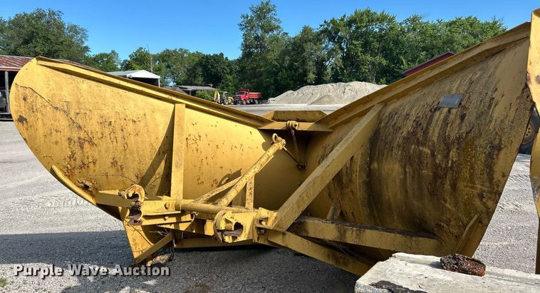 image for item EK8323 Balderson BV11 snow plow