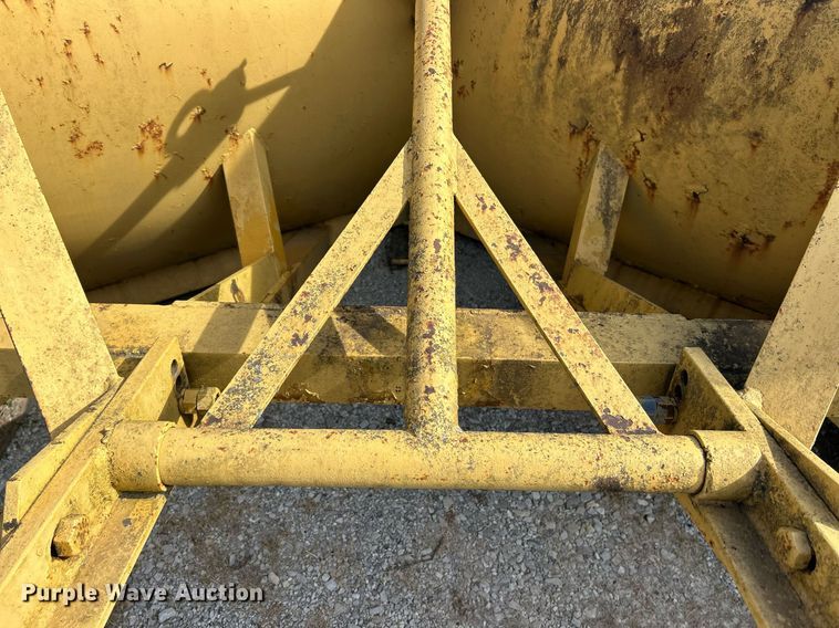 image for item EK8323 Balderson BV11 snow plow