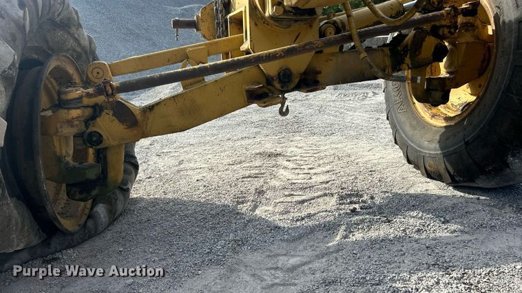 image for item EK8325 1991 Caterpiller 140G motor grader