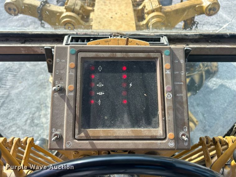 image for item EK8325 1991 Caterpiller 140G motor grader