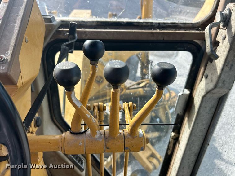 image for item EK8325 1991 Caterpiller 140G motor grader