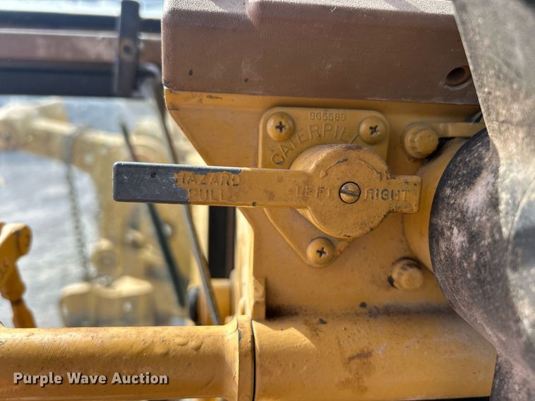 image for item EK8325 1991 Caterpiller 140G motor grader