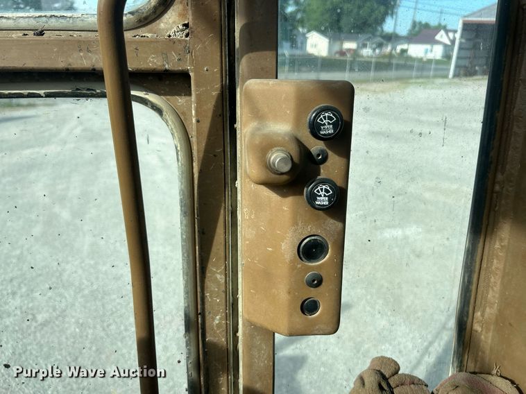 image for item EK8325 1991 Caterpiller 140G motor grader