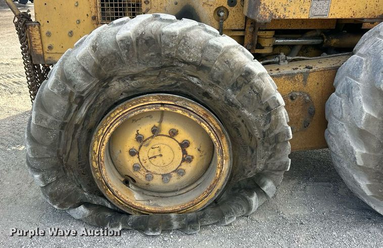 image for item EK8325 1991 Caterpiller 140G motor grader