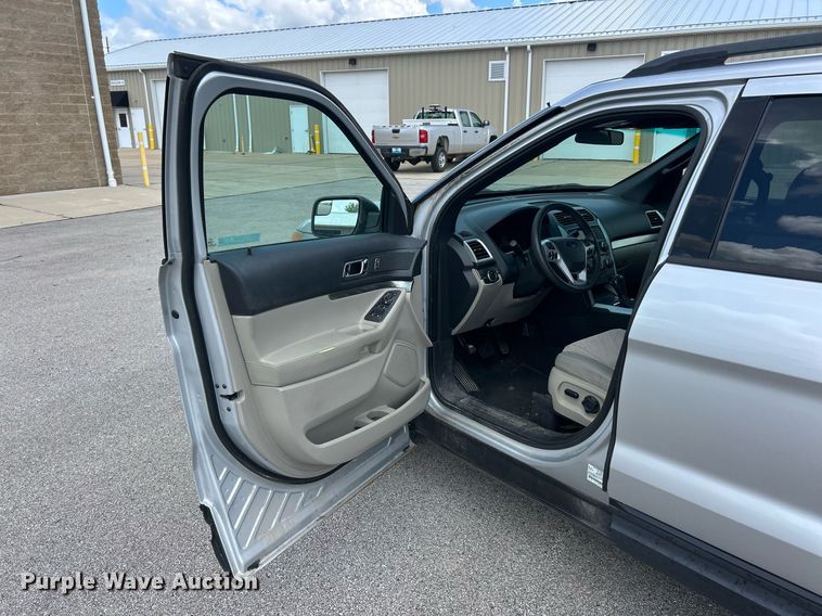 image for item EK8327 2012 Ford Explorer SUV