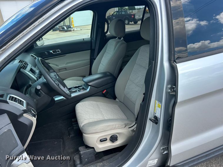 image for item EK8327 2012 Ford Explorer SUV