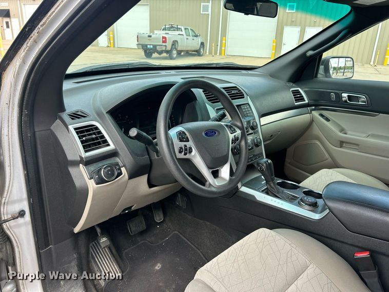 image for item EK8327 2012 Ford Explorer SUV