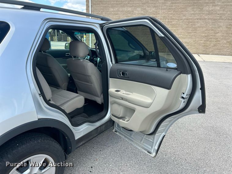 image for item EK8327 2012 Ford Explorer SUV