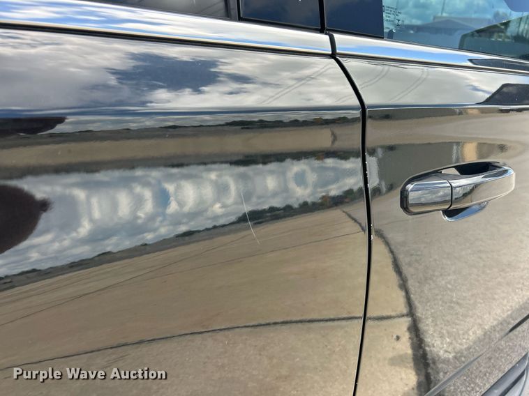 image for item EK8329 2020 Chevrolet Tahoe Police SUV