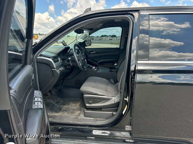 image for item EK8329 2020 Chevrolet Tahoe Police SUV