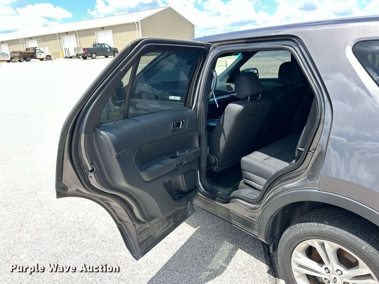 image for item EK8330 2017 Ford Explorer Police Interceptor SUV