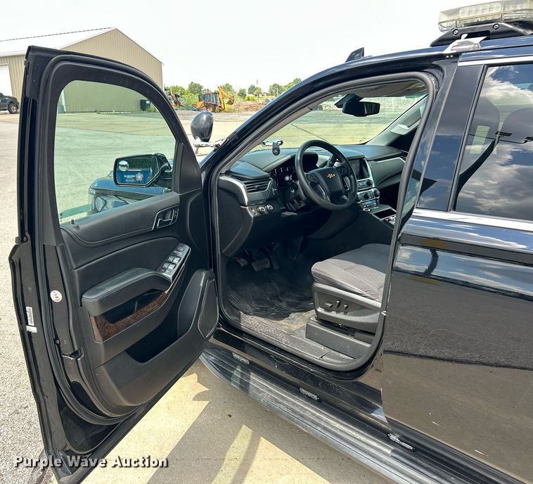 image for item EK8331 2020 Chevrolet Tahoe Police SUV