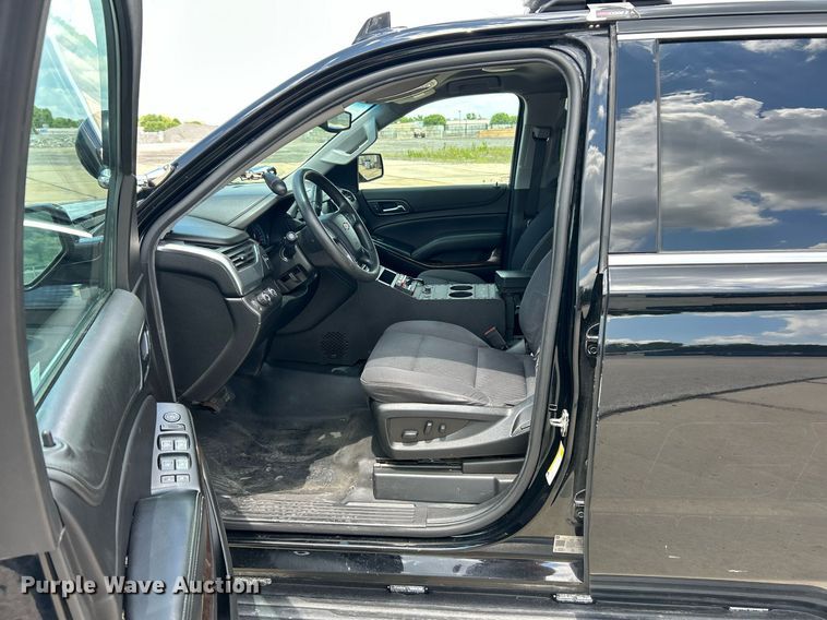 image for item EK8331 2020 Chevrolet Tahoe Police SUV